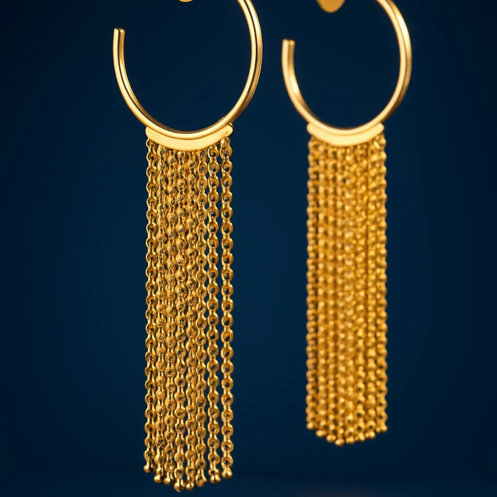 brinco-feminino-dourado-com-detalhe-pendurado-2