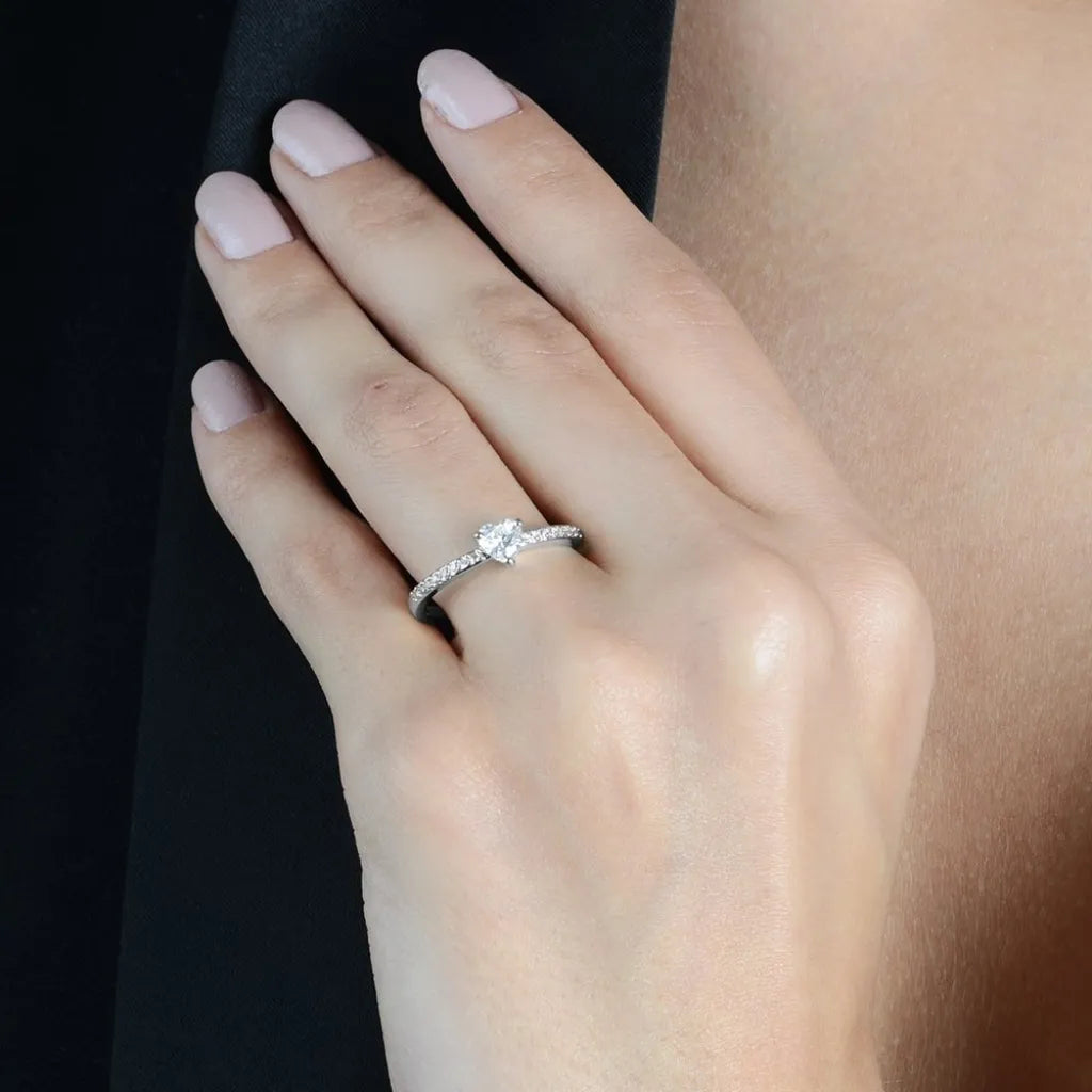 Anel-Prateado-24K-Solitario-Coracao-com-Zirconia-Zarelle-2
