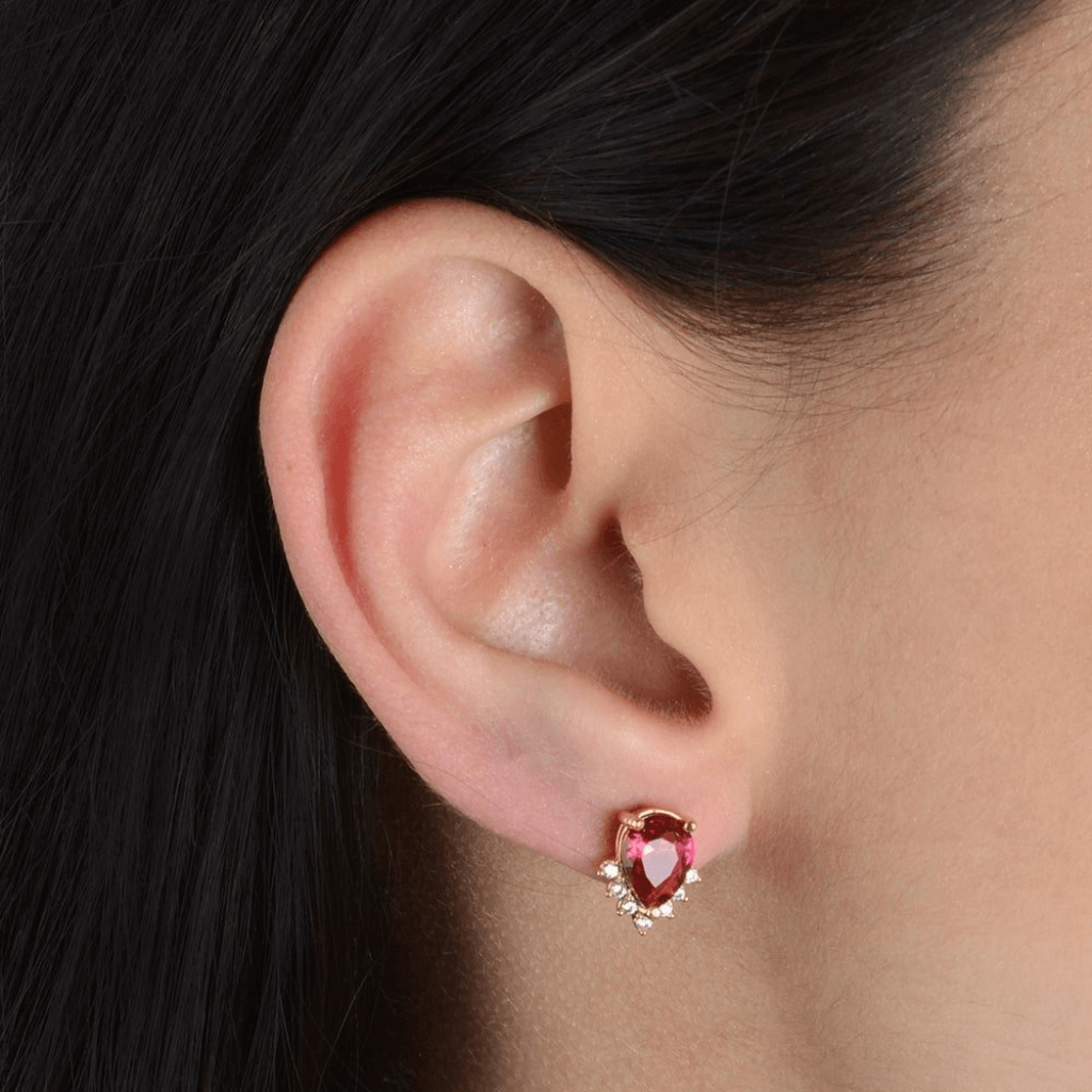 Brinco-Dourado-24K-Coracao-Vermelho-com-Zirconia-Zarelle-2