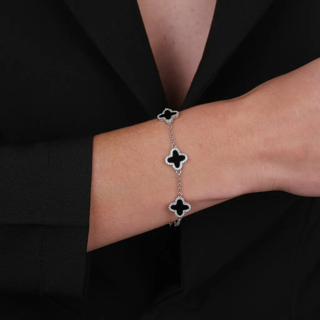Pulseira-Prateada-24K-Trevos-Pretos-Cravejados-Zarelle-2