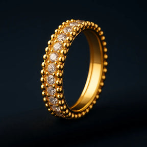 anel-dourado-aparador-cravejado-com-zirconias-zarelle