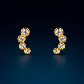 brinco-ponto-de-luz-curvado-com-4-pedras-dourado-2